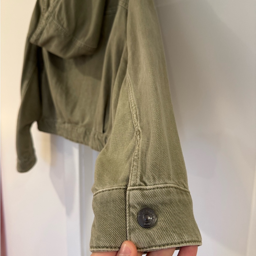 Zara Women's Olive Green Hooded Jacket - Picture 3 of 7